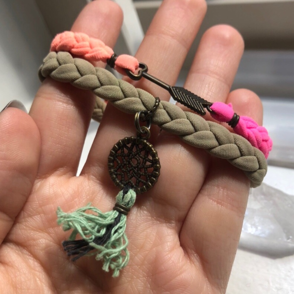 Dream catcher & Arrow Bracelets - Picture 3 of 3